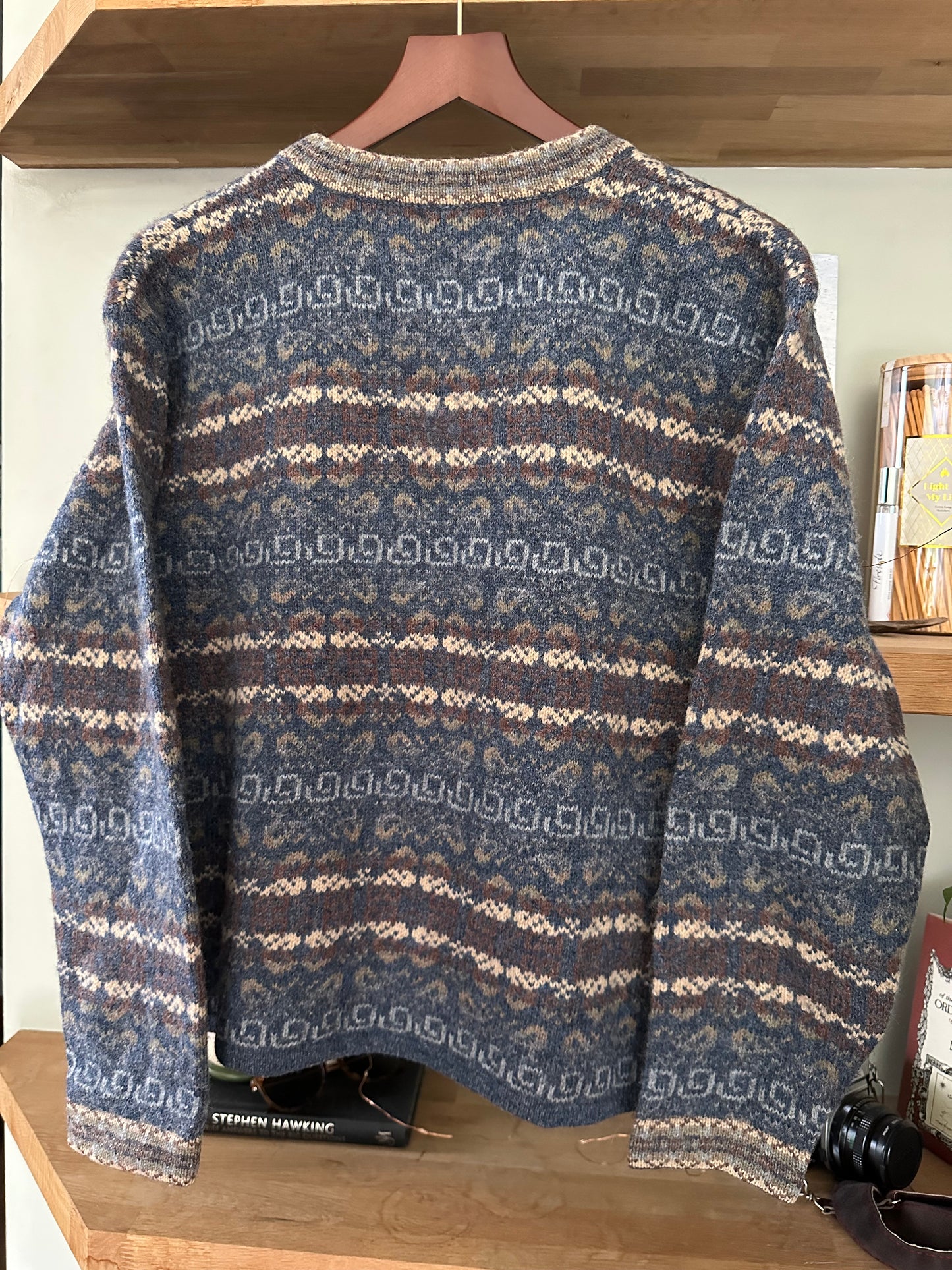 Vintage Cambridge 100% Wool Fair-Isle Cardigan in Blue Brown Beige - Size S