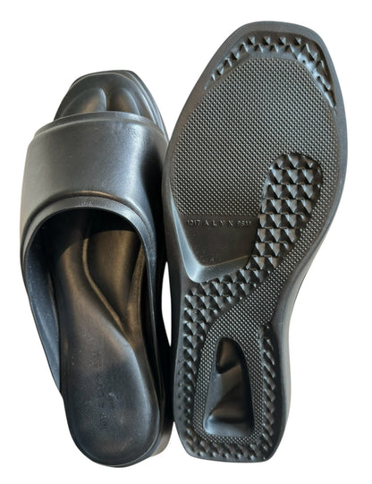 RRP 441 - 1017 ALYX 9SM - Mono chunky slides - unisex - Leather - 43 - Black