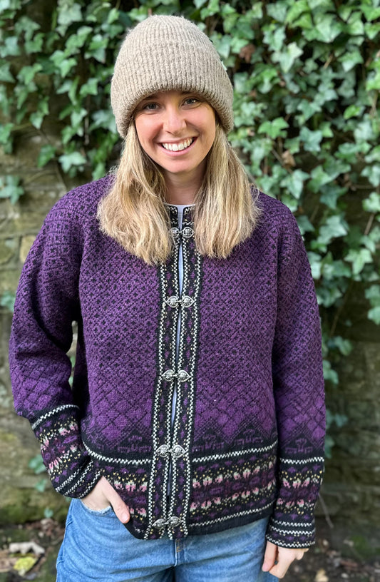 Vintage Nordic Frost 100% Wool Cardigan Purple / Black in Petite L