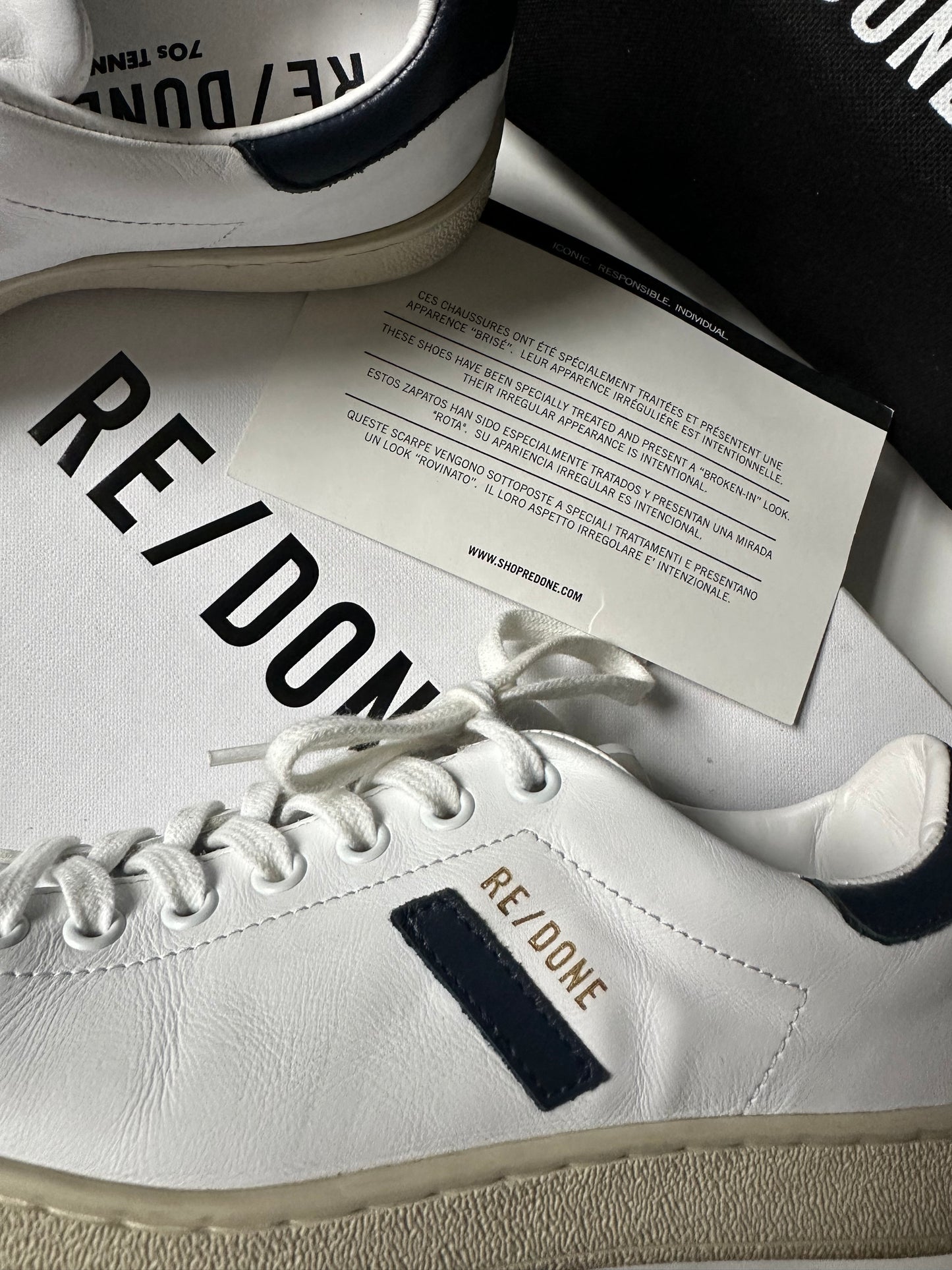RE/DONE 70s Tennis Sneakers in distressed White leather / Navy Size 36 UK 3