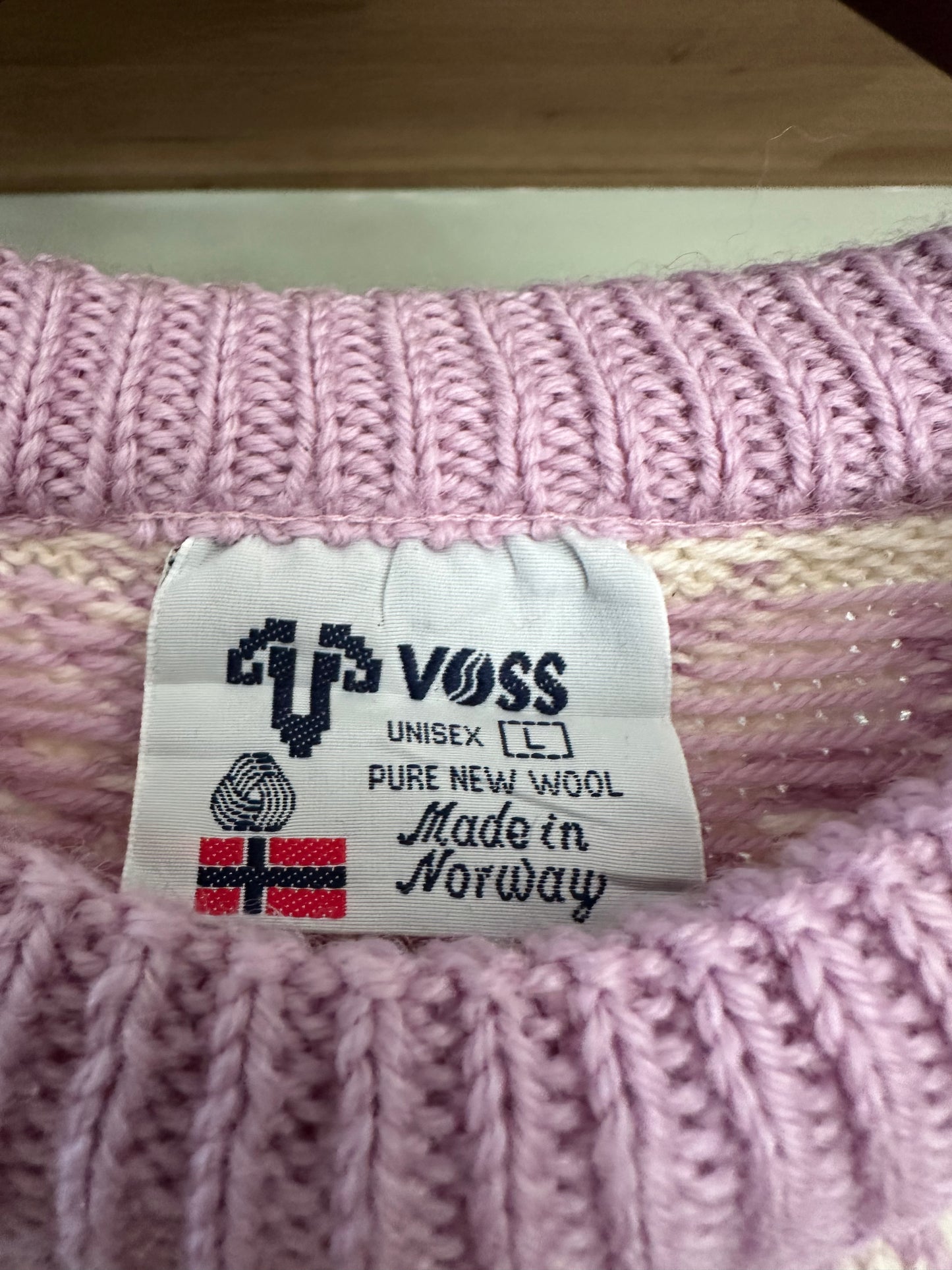 Vintage Voss 100% Wool Nordic Sweater in Cream / Soft Lilac - Unisex L