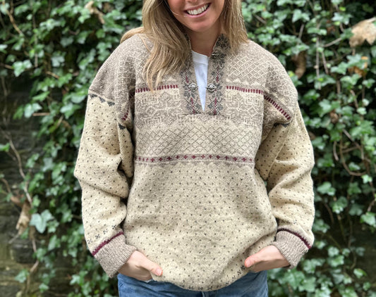 Vintage Nordic Fair-Isle 1/4 Hook Pullover in Brown Beige Bugundy - Size L/XL