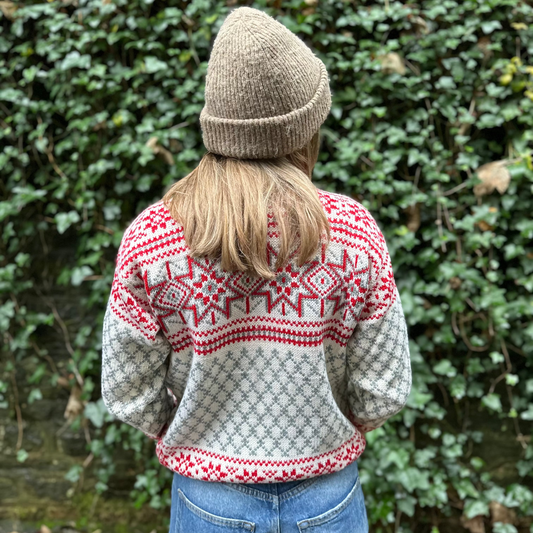 Vintage Dale Of Norway 100% Wool Fair-Isle in Red White Grey - Size S