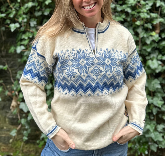 Vintage 100% Wool Dale Of Norway 1/4 Zip Jumper in Cream Blue - Size S